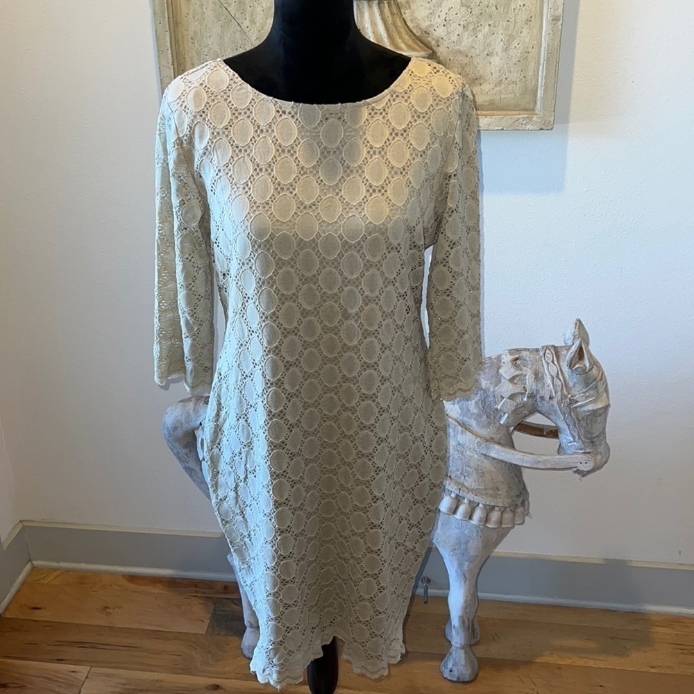 Ronni Nicole tan eyelet shift dress Sz 12